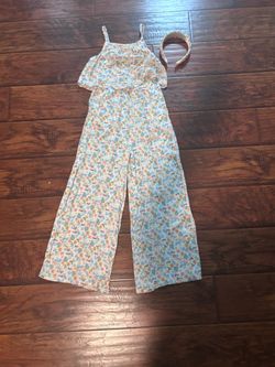 Girl jumpsuit size 7
