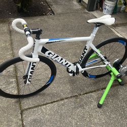 Giant Omnium Track (Medium)