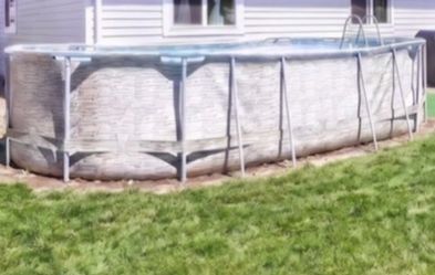 A live ground pool