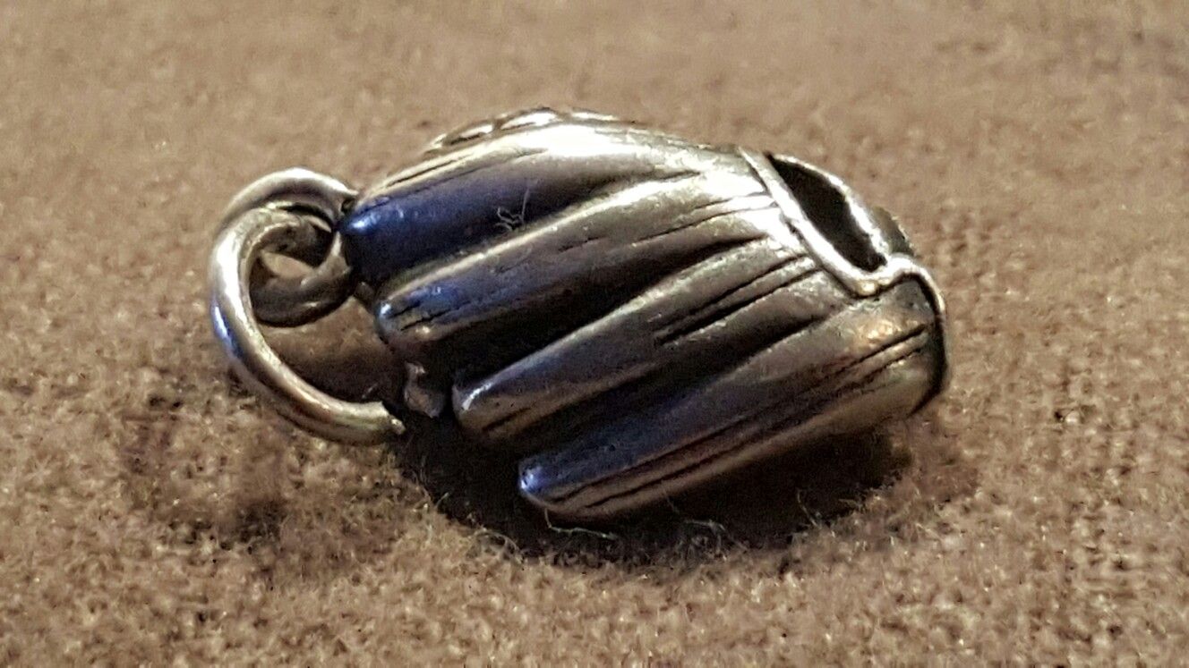 James avery deals baseball charm