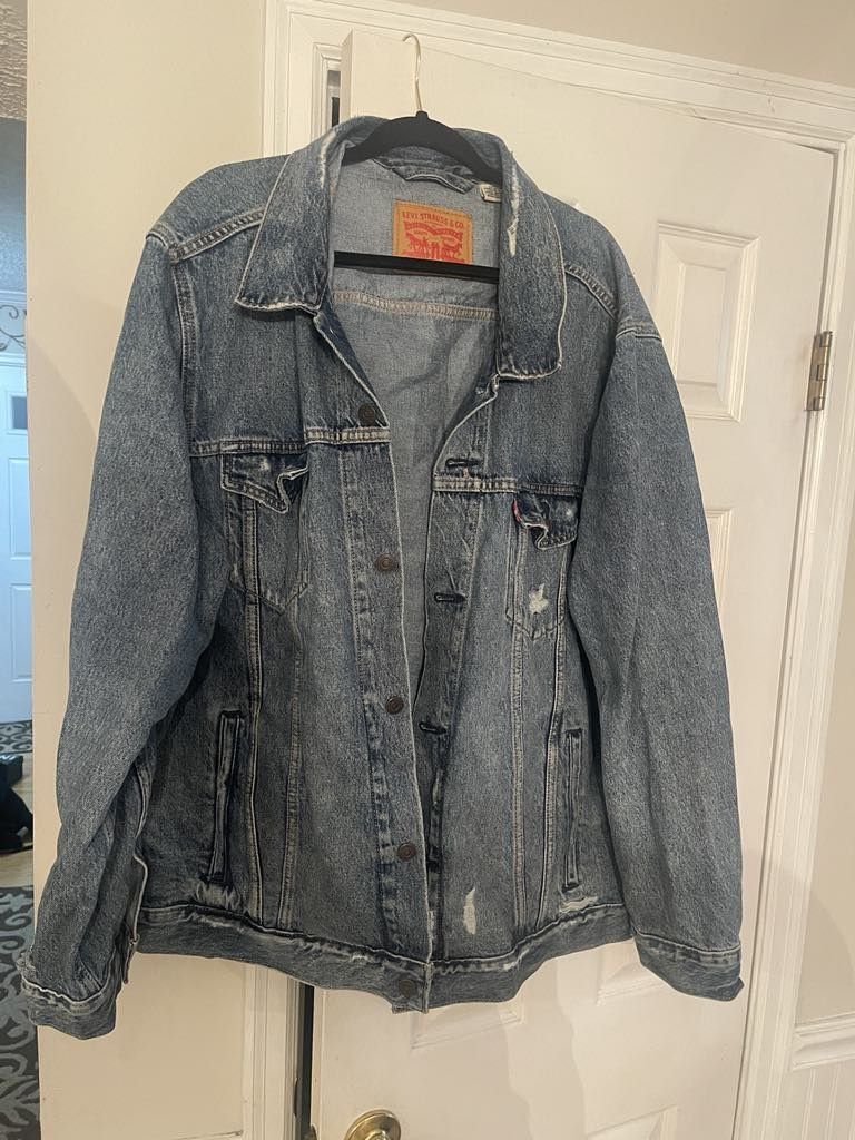 Levis size 3XL coat
