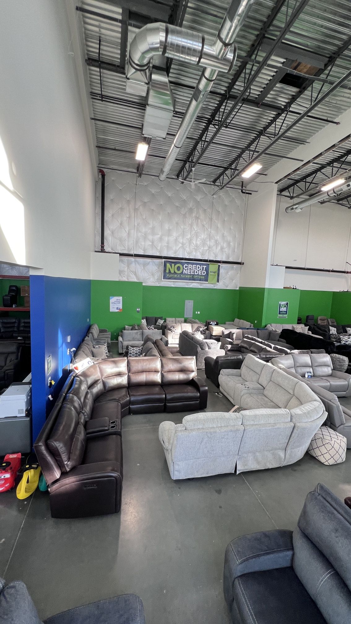 🔥Everything Must GO! Furniture Blowout 30-70% Off Retail Prices!!!