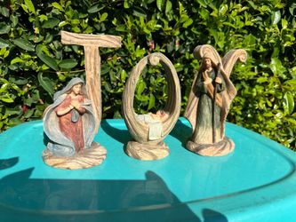 “Joy” Nativity set