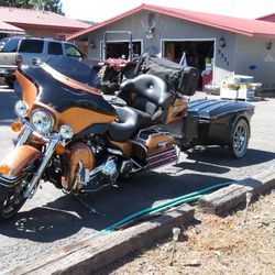 ***2008 Harley Davidson FLHTCU**