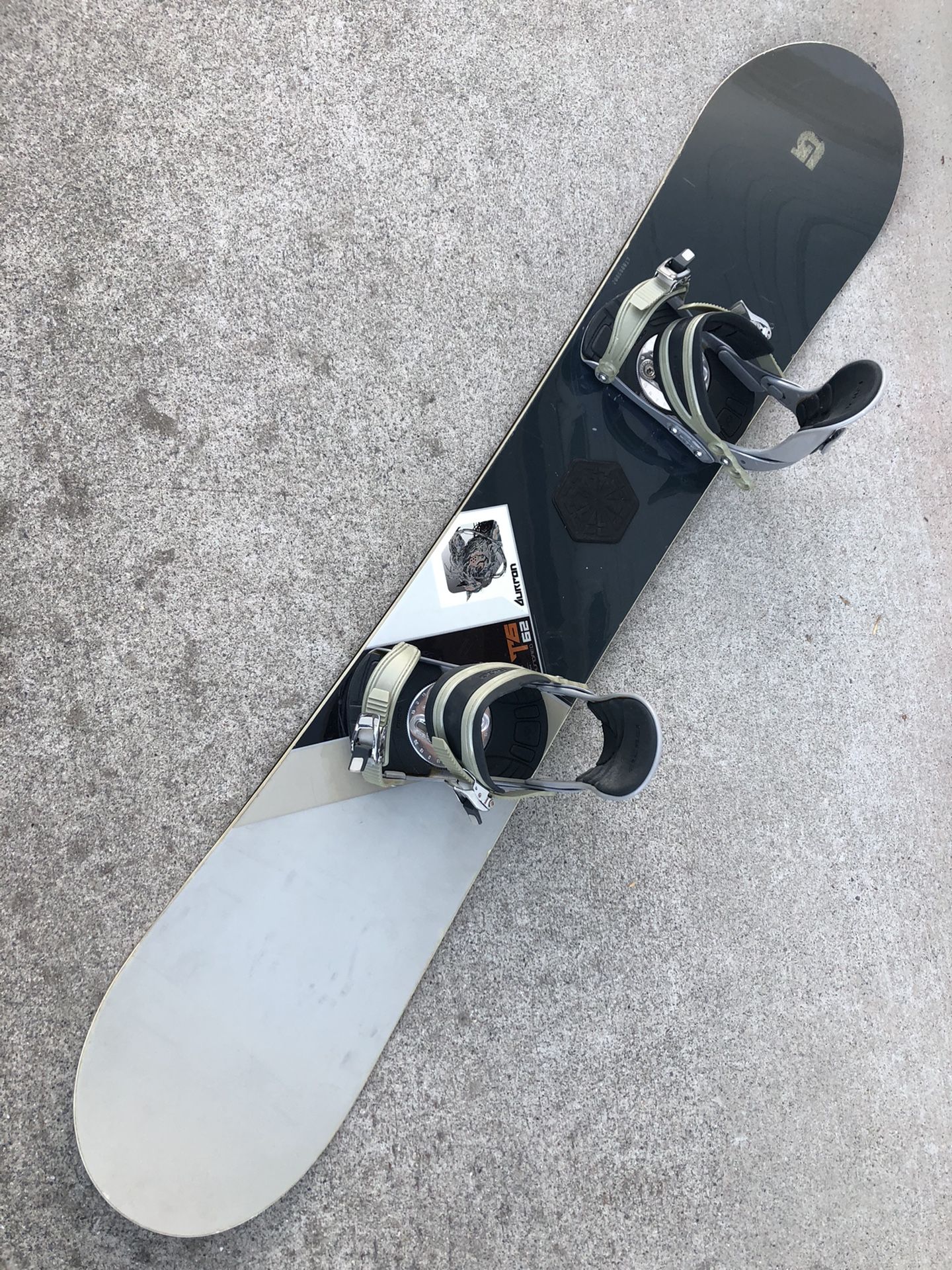 Burton T6 Snowboard 162 cm w/FiveForty large size bindings