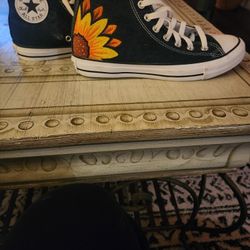 Ladies Converse