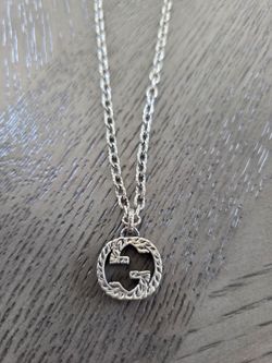 Guchi Necklace