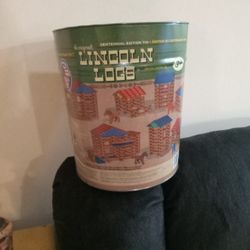 Lincoln Logs