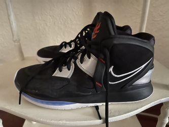 Kyrie Infinity Basketball Shoes