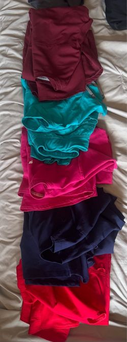 Medical Scrubs Small & Medium **READ DESCRIPTION**