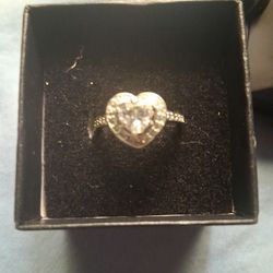 SZ 7 Ring With Diamond Chips