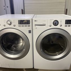 LG King Size Capacity Washer And Dryer (gas)