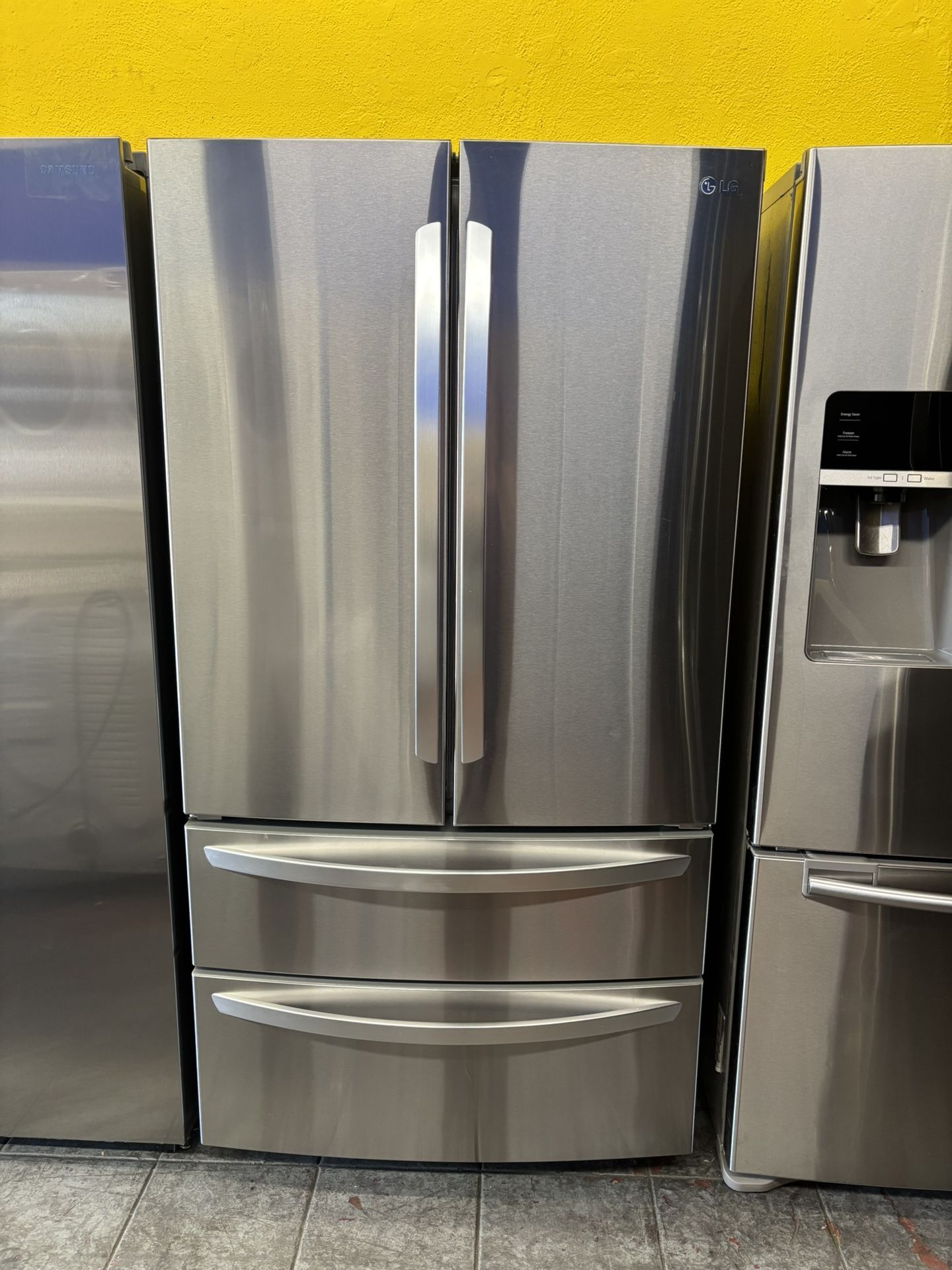 Refrigerator LG