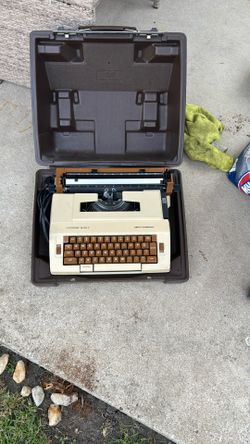Smith Corona Type Writer 1960’s