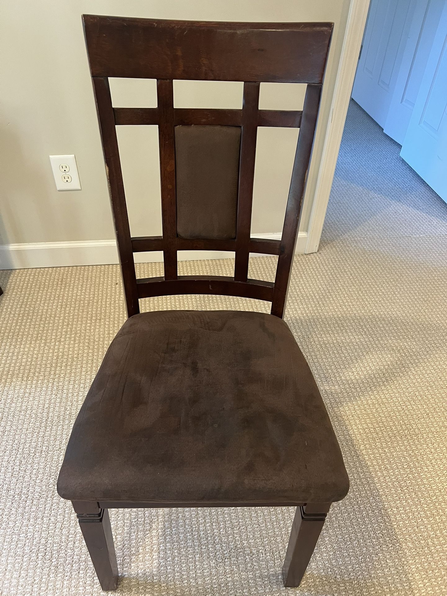 Dining Table And 6 Chairs