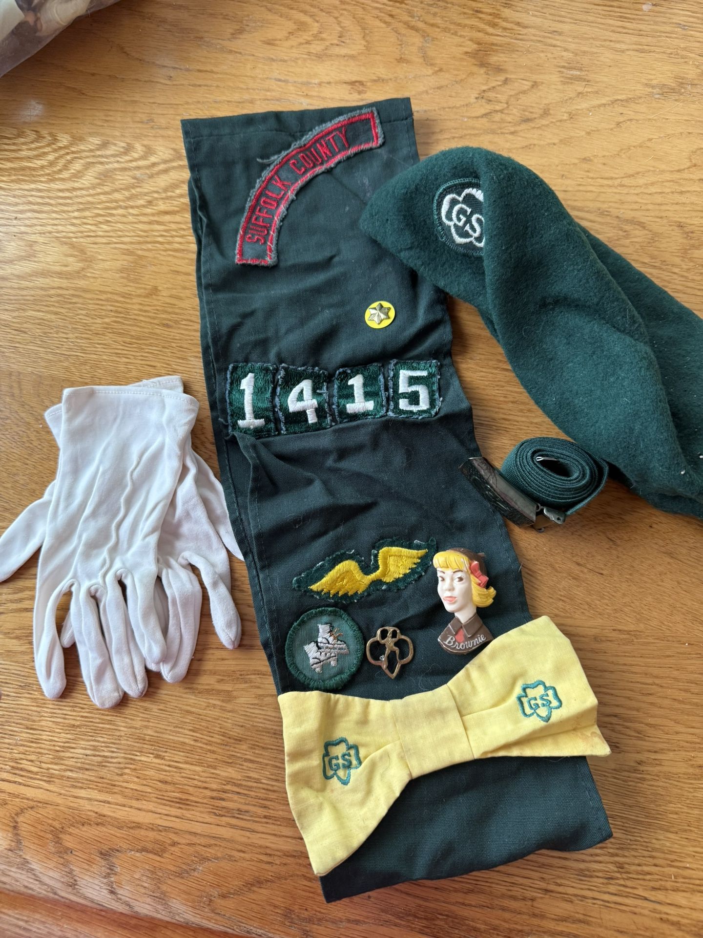 Vintage Girl Scout accessories