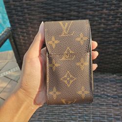authentic louis vuitton cigarettes/Lipstick case