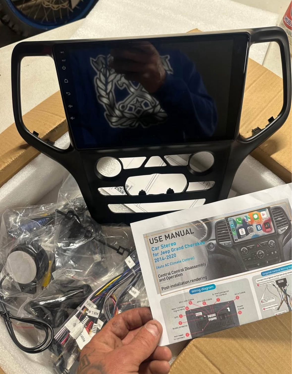 Jeep Grand Cherokee 14-20 Head unit