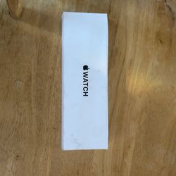 NEW SE 3 44in Apple watch MIDNIGHT 🌑 UNLOCKED!!! 