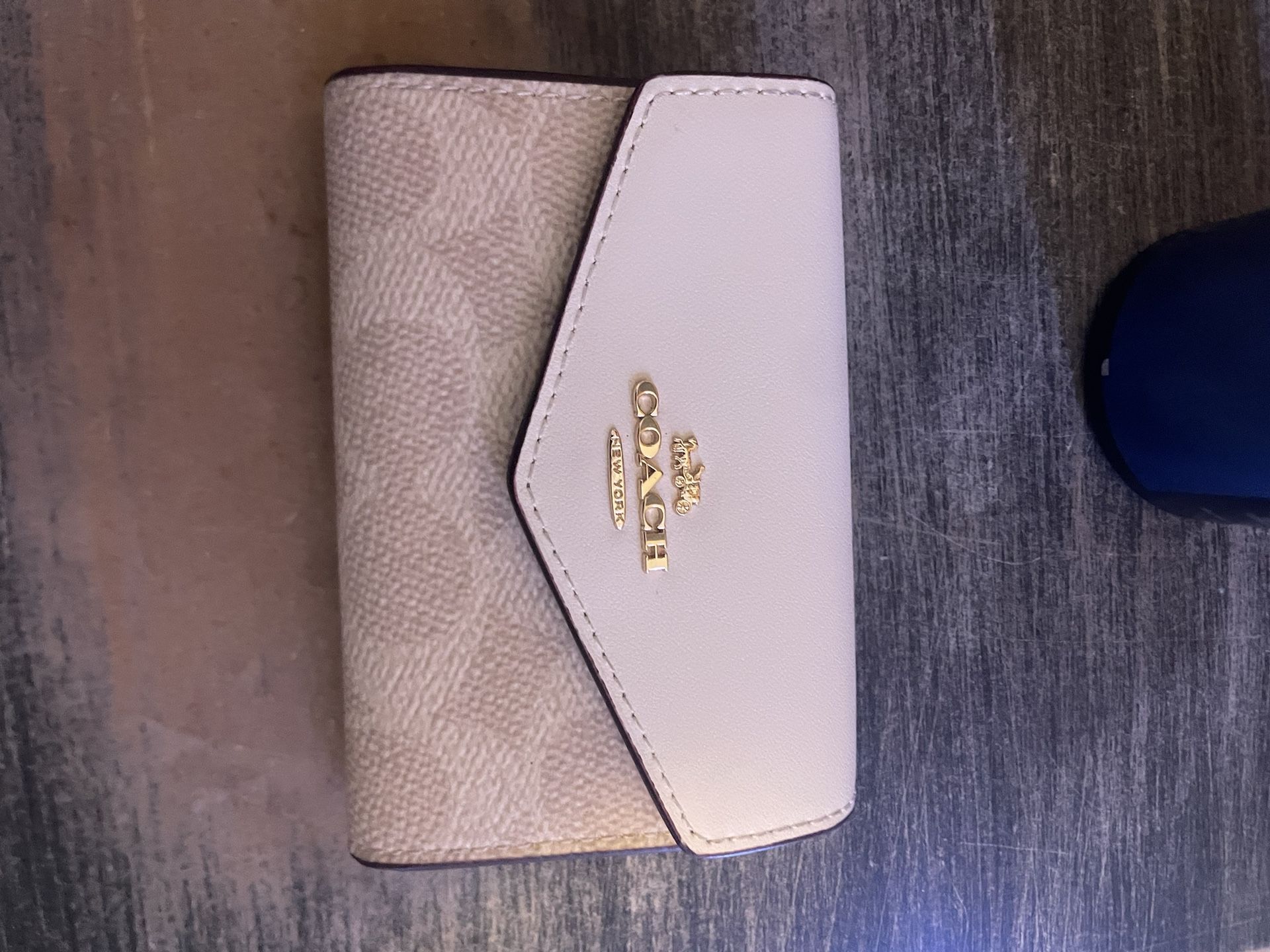 mini coach wallet