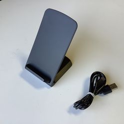 10 Watt Wireless Charger For Cell Phones. Wireless Charging Station