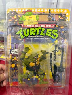 Vintage TMNT Movie Star Tokka MOC Unpunched w/Protector Case