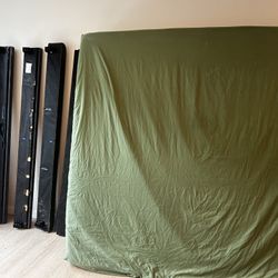 FREE KING SIZE CASPER MATTRESS & BOX SPRING MUST PICKUP