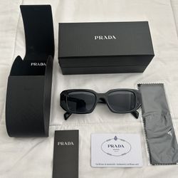 Sunglasses 