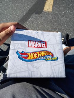 Limited hot wheels racer verse marvel
