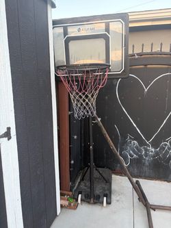Kids basketball hoop