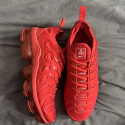 Nike VaporMax Plus 