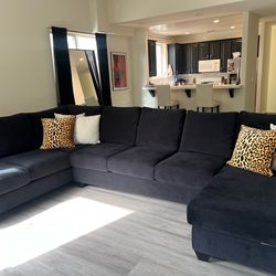 MOVING SALE! Sectional Sofa