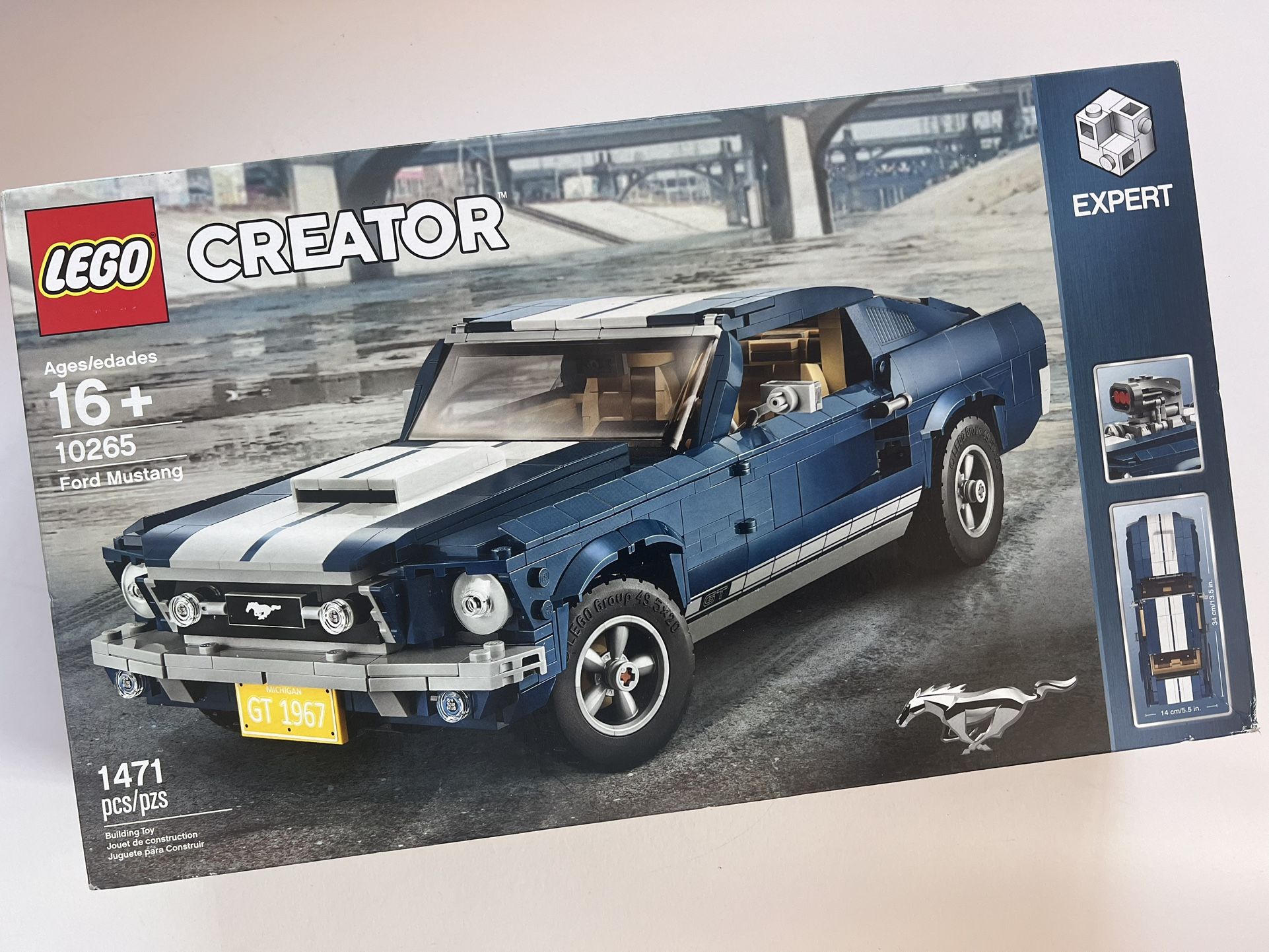 Lego MUSTANG