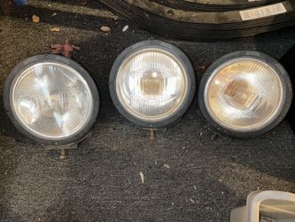 3 HELLA metal circle off road lights 