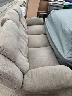 Recliner sofa