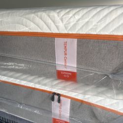 Tempurpedic King Mattress