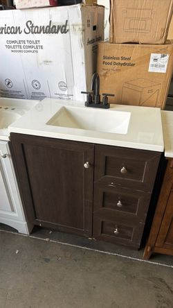 30 in vanity bathroom $220