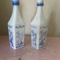 Lot Of 2 Vintage Blue Holland Milk Bottles 