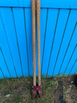Post hole digger