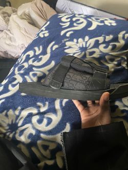 Black Dior slides size 45