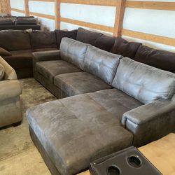 Grey L Shaped Sectional Couch “WE DELIVER” 