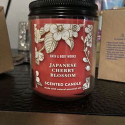 Bath & Body Works Japanese Cherry Blossom Single Wick Candle 