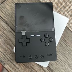 Trimui Brick game console 