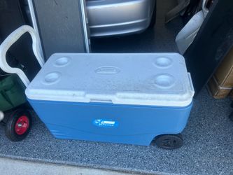 Coleman ice chest