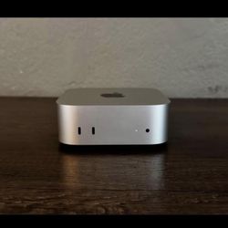 Mac Mini M4 2024