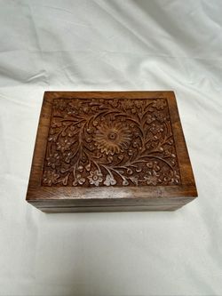 Vtg Hand-Carved Wooden Box