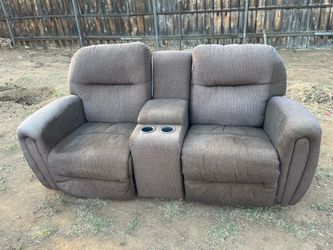 Couch/recliner