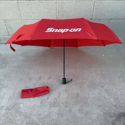 Snap On Tools All Weather Umbrella Rain/Sun/Golf Collapsible Snap-On Racing  Happy to answer any questions you may have!  World-wide shipping and deli