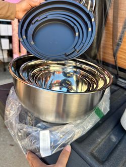 Stainless Steel Mixing Bowl Set with Lids