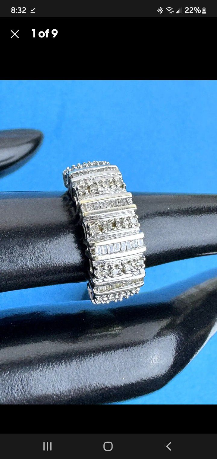 10K Diamond Bagguates Ring (Acid Tested/Diamond Tested, Natural.Diamond, $3250